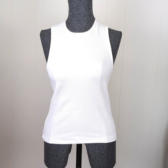 Oak and fort white ribbed tank medium - Picture 1 of 5